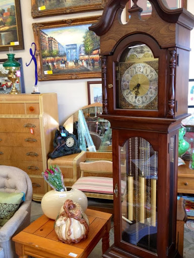 Consignment Shop «Tews Treasures Consignments», reviews and photos, 1774 Industrial Way, Napa, CA 94558, USA