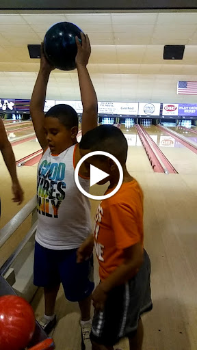 Bowling Alley «Rebman Recreation Inc», reviews and photos, 5300 Oberlin Ave, Lorain, OH 44053, USA