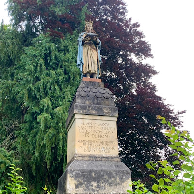 Statue Saint-Louis à La Neuville-en-Hez