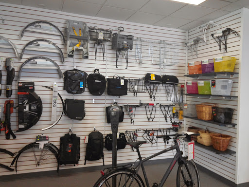 Sporting Goods Store «Durst Cycle and Fitness», reviews and photos, 1112 W University Ave, Urbana, IL 61801, USA