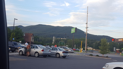 Supermarket «Walmart Neighborhood Market», reviews and photos, 4950 Plantation Rd, Roanoke, VA 24019, USA