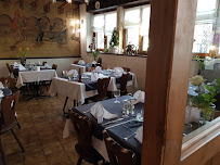 Atmosphère du Restaurant de spécialités alsaciennes Le Cellier à Mulhouse - n°12