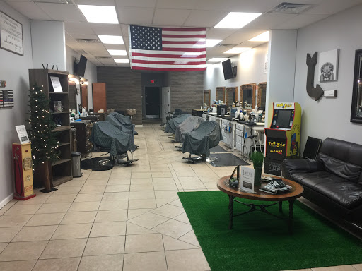 Barber Shop «East End Barber Shop», reviews and photos, 2622 Chamberlain Ln, Louisville, KY 40245, USA