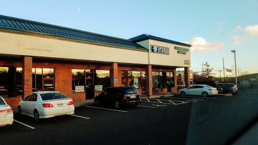 Starbucks, 1090 Silas Deane Hwy, Wethersfield, CT 06109, USA, 