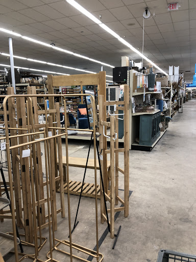 Home Goods Store «At Home», reviews and photos, 3900 Troup Hwy, Tyler, TX 75703, USA