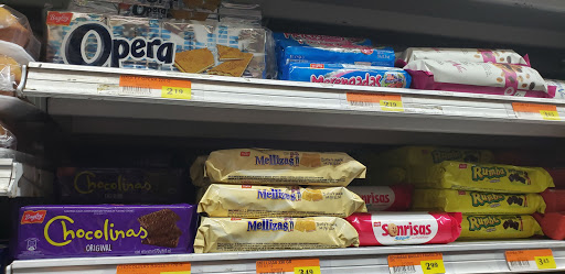 Grocery Store «Bay Supermarket», reviews and photos, 907 Normandy Dr, Miami Beach, FL 33141, USA