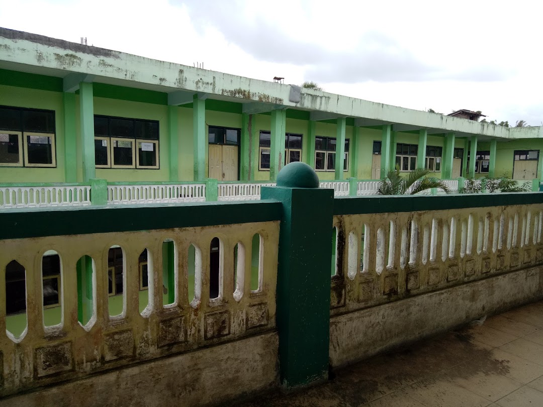 Pondok Pesantren Bahrul Ulum Kh.Busthomi