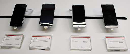 Cell Phone Store «Verizon Wireless and FiOS Retailer- Im Wireless - Andover», reviews and photos, 77 Main St, Andover, MA 01810, USA