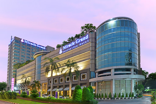 Miracle Grand Convention Hotel โรงแรม มิราเคิล แกรนด์ คอนเวนชั่น