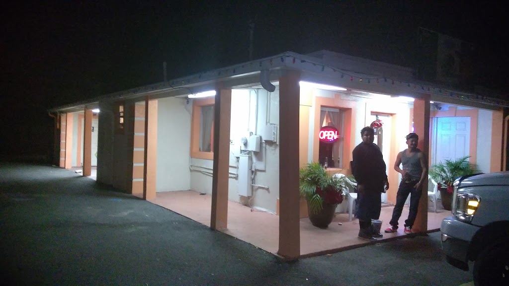 El Diamante Restaurant 33614