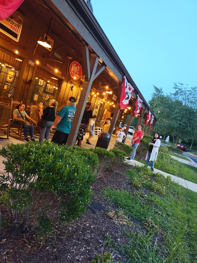 American Restaurant «Cracker Barrel Old Country Store», reviews and photos, 4700 Portsmouth Blvd, Chesapeake, VA 23321, USA