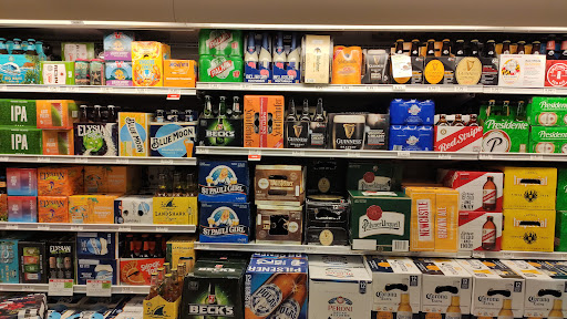 Supermarket «Publix Super Market at Doral Isle», reviews and photos, 10755 NW 58th St, Doral, FL 33178, USA