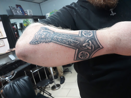 Tattoo Shop «Adrenaline Tattoo & Body Piercing», reviews and photos, 2140 Austin Hwy, San Antonio, TX 78218, USA