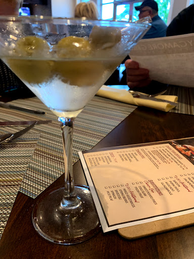 Golf Club «The Sycamore Grille at Knob Hill Golf Club», reviews and photos, 1 Shinnecock Dr, Manalapan Township, NJ 07726, USA