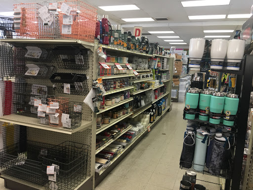 Home Improvement Store «Eugene True Value Hardware», reviews and photos, 2825 Willamette St, Eugene, OR 97405, USA