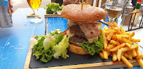 Hamburger du Restaurant Le Cactus Bleu à Argelès-sur-Mer - n°1
