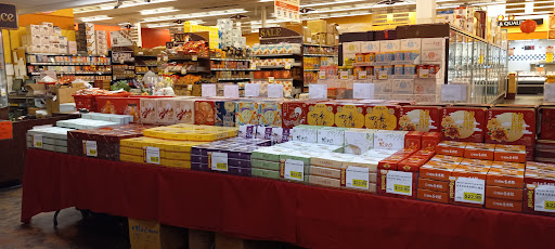 Asian Grocery Store «99 Ranch Market», reviews and photos, 18230 E Valley Hwy, Kent, WA 98032, USA