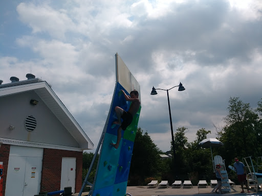 Water Park «Barefoot Bay», reviews and photos, 1461 N Midlothian Rd, Mundelein, IL 60060, USA