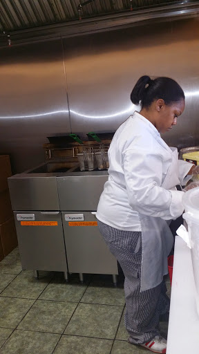 Donut Shop «The Treat Shop RVA», reviews and photos, 6114 Jahnke Rd, Richmond, VA 23225, USA