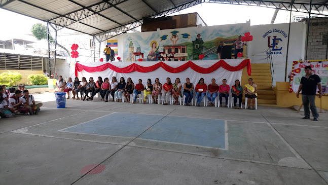 Opiniones de Unidad Educativa Santa Lucia en Santa Lucía - Escuela