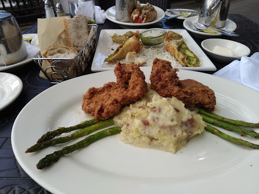 Restaurant «The Cheesecake Factory», reviews and photos, 1 Maple Ave, White Plains, NY 10601, USA