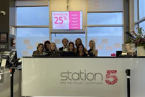 Hair Salon Spa Station 5 image