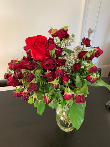 Florist «Columbia Florist», reviews and photos, 210 W 231st St, Bronx, NY 10463, USA