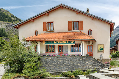 Coopérative Haute Maurienne Lanslevillard à Val-Cenis