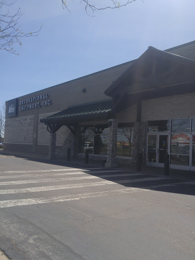 Camping Store «REI», reviews and photos, 5375 S Wadsworth Blvd, Lakewood, CO 80123, USA