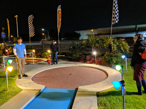 Bowling Alley «Concourse Bowling Center», reviews and photos, 3364 E La Palma Ave, Anaheim, CA 92806, USA