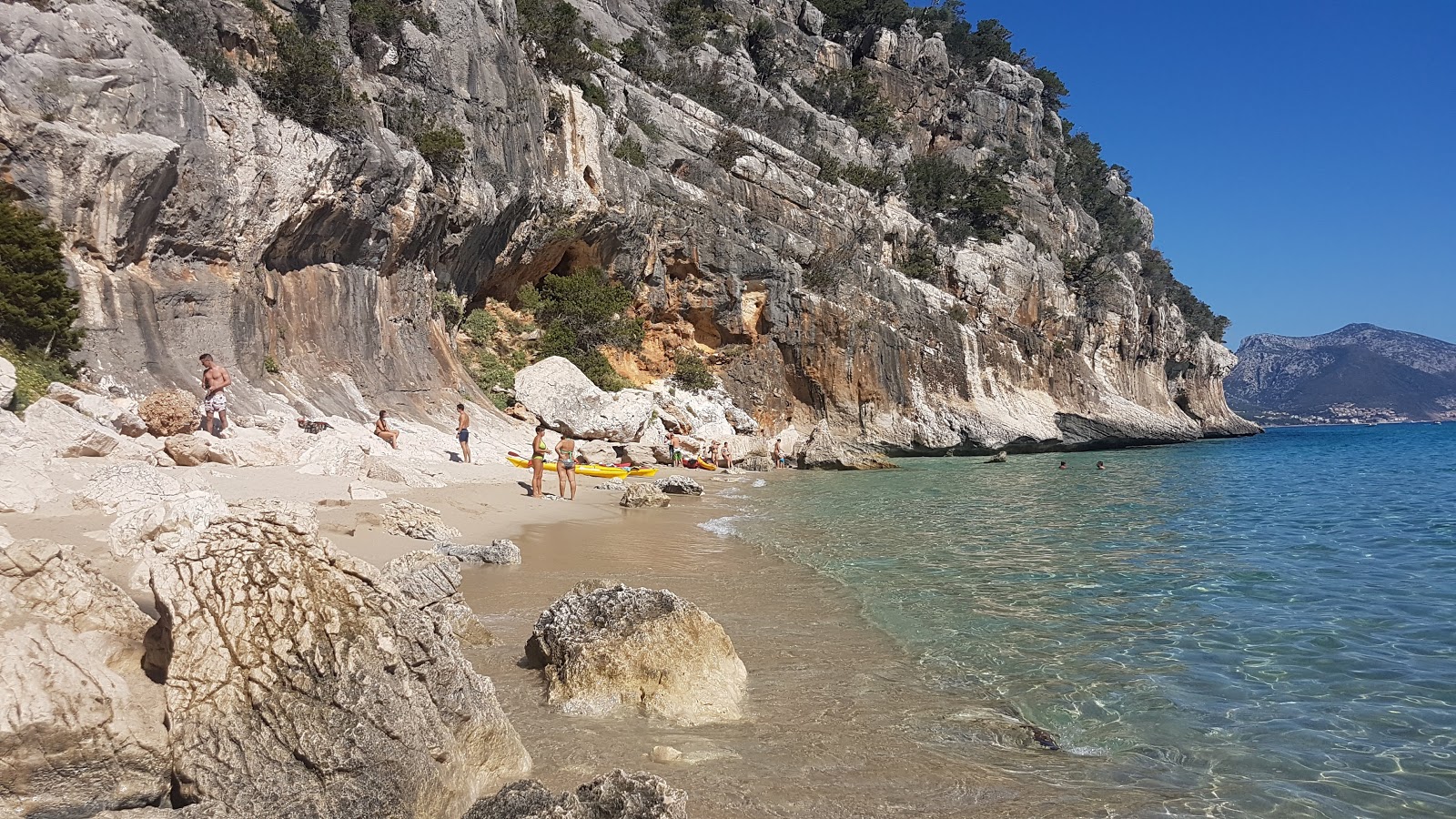 Photo of Ziu Santoru with turquoise pure water surface