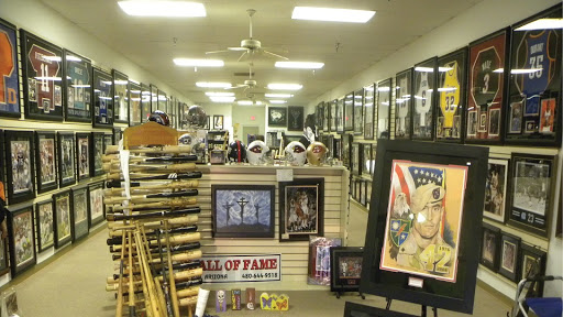 Sports Memorabilia Store «Hall of Fame Collectables», reviews and photos, 2665 E Broadway Rd #101B, Mesa, AZ 85204, USA