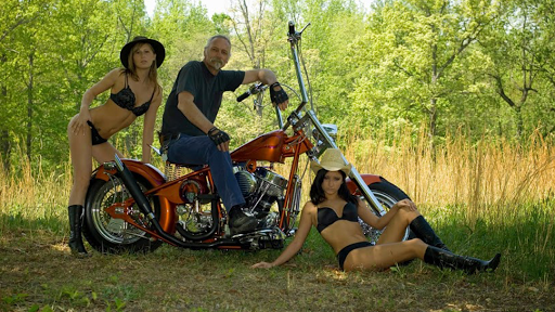 301 Cycle LLC, 4761 Summit Bridge Rd, Middletown, DE 19709, USA, 