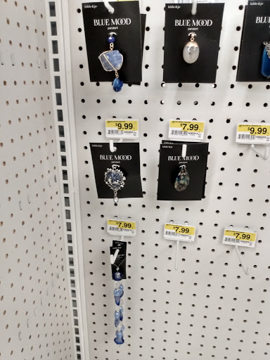 Fabric Store «Jo-Ann Fabrics and Crafts», reviews and photos, 8000 Plaza Blvd, Mentor, OH 44060, USA