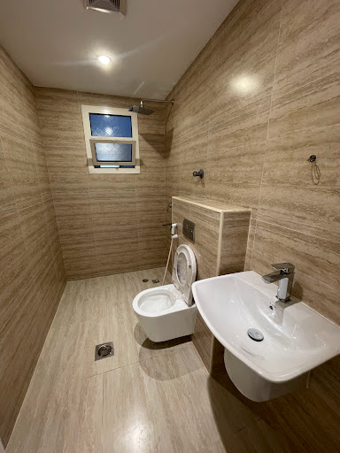 شركة المحمل العقارية 