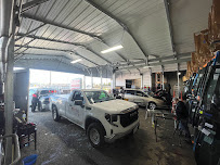 Low Price Auto Glass Repair Shop - Photo 8 - Car repair in Richmond, CA, Richmond