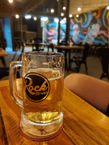 Comentários e avaliações sobre Rock Burger Cuyaba