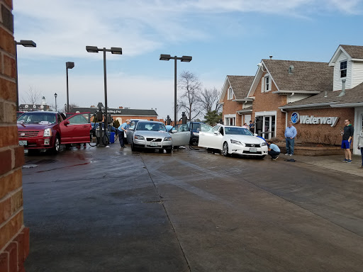 Car Wash «Waterway Gas & Wash», reviews and photos, 388 Lamp and Lantern Village, Town and Country, MO 63017, USA