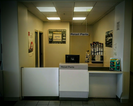 Car Dealer «Hanlees Davis Nissan», reviews and photos, 5009 Chiles Rd, Davis, CA 95618, USA