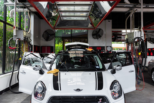 Car Wash «The Finish Line Car Wash», reviews and photos, 2900 Bee Cave Rd, Austin, TX 78746, USA