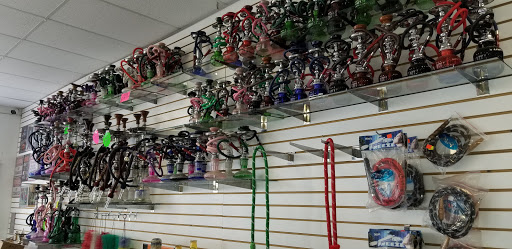 Tobacco Shop «Illusion Smoke Shop», reviews and photos, 4809 Laguna Blvd # 110, Elk Grove, CA 95758, USA