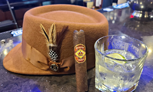 Tobacco Shop «Smoke Inn», reviews and photos, 801 Village Blvd #305, West Palm Beach, FL 33409, USA