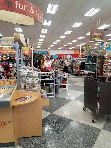 Pet Supply Store «Petco Animal Supplies», reviews and photos, 2000 NE Burnside Rd, Gresham, OR 97030, USA