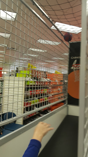 Shoe Store «Shoe Carnival», reviews and photos, 152 S Gary Ave, Bloomingdale, IL 60108, USA