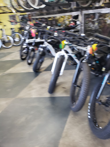 Bicycle Store «Papa Wheelie Bicycles», reviews and photos, 6949 Chapman Ave, Garden Grove, CA 92845, USA