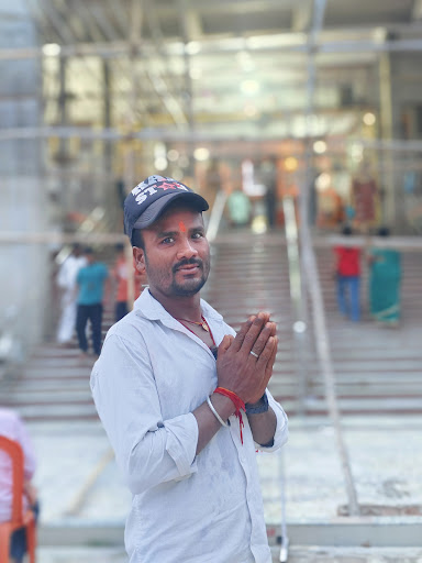 Explore vine tattoo ideas, creative tattoo ideas in Naples, available at Jewels Inkpire