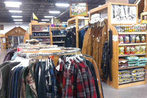 Pet Supply Store «CountryMax - Spencerport», reviews and photos, 4658 W Ridge Rd, Spencerport, NY 14559, USA