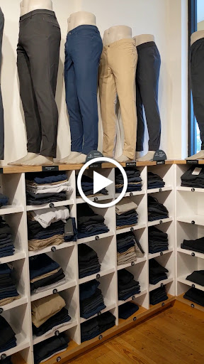 Sportswear Store «lululemon», reviews and photos, 4812 River City Dr #113, Jacksonville, FL 32246, USA