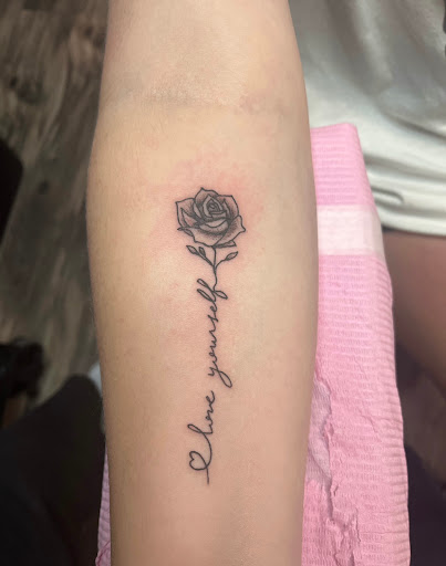 Explore amy winehouse tattoo ideas, creative tattoo ideas in Charleston, available at The Edge Tattoo Studio