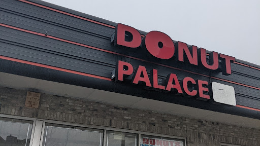 Donut Shop «Donut Palace», reviews and photos, 1583 Thousand Oaks Dr, San Antonio, TX 78232, USA